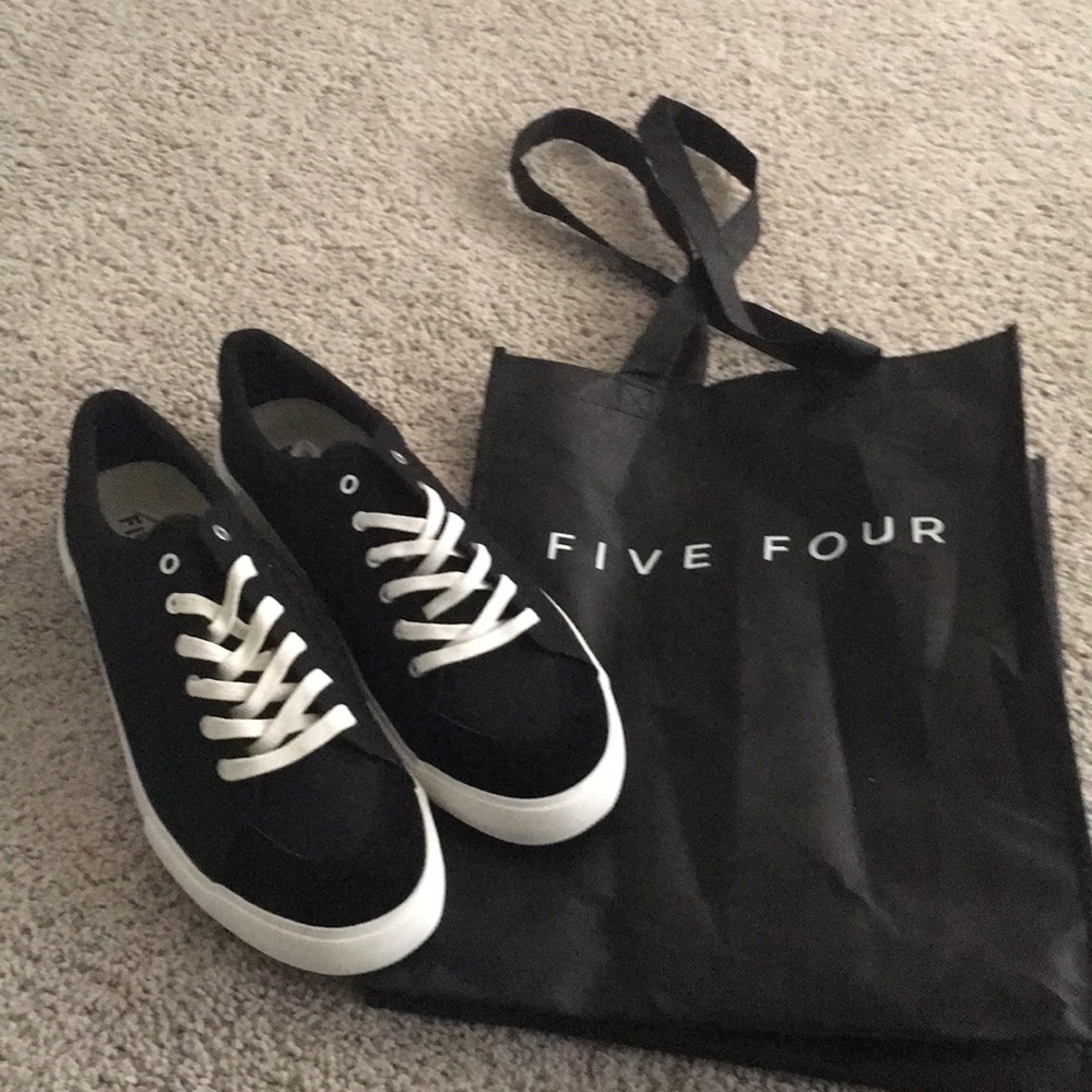 Five four black men’s shoes